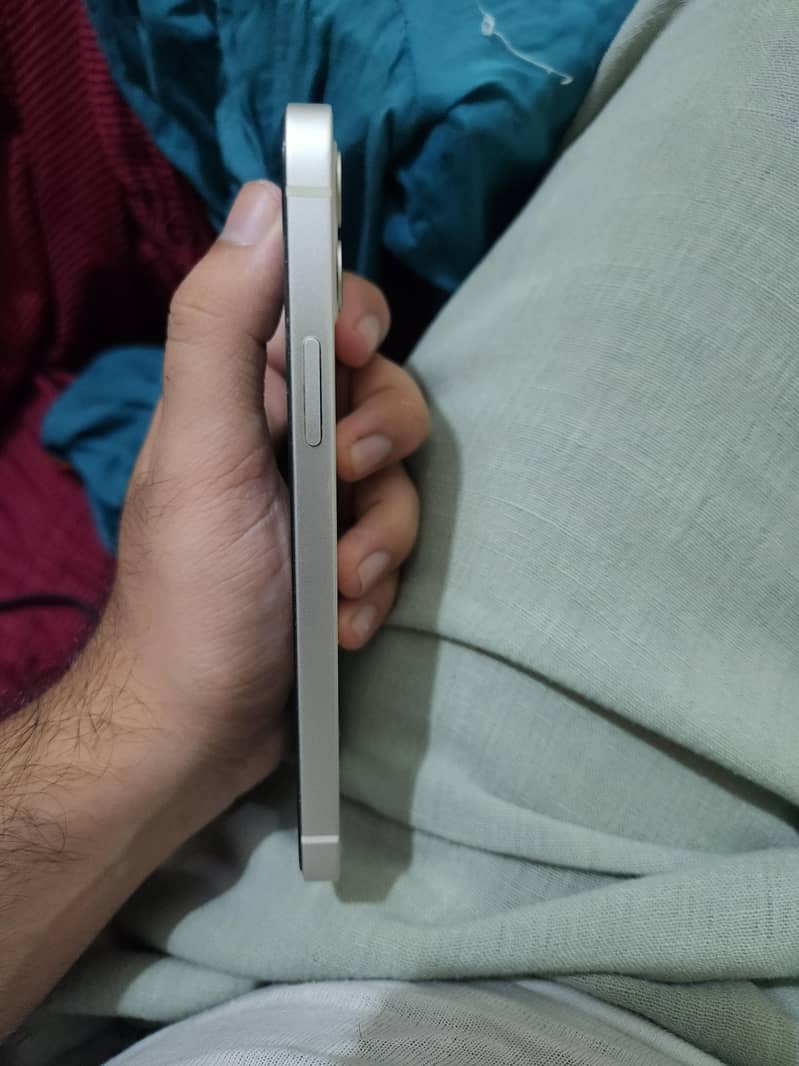 Apple iPhone 12 2
