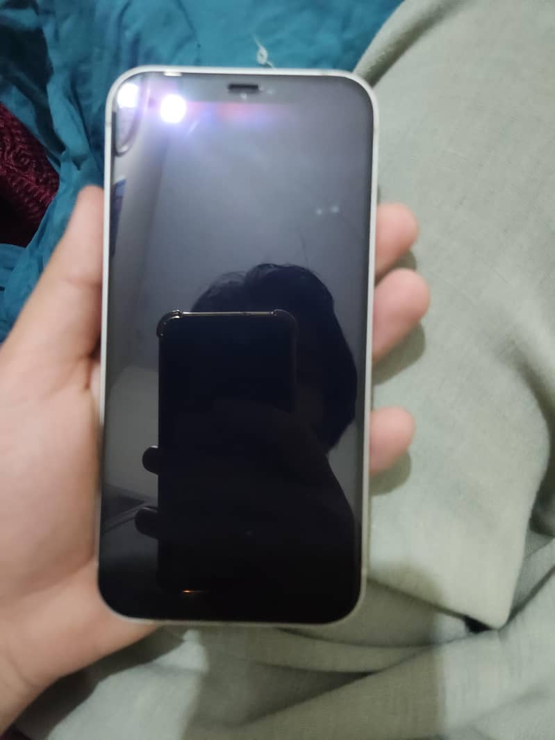 Apple iPhone 12 5