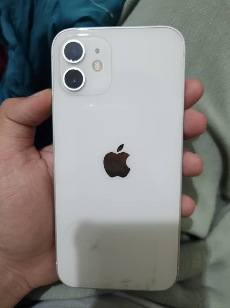 Apple iPhone 12 7