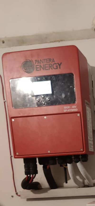 Inverex Nitrox 6kw hybrid Inverter