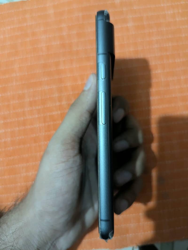 Google Pixel 8 2