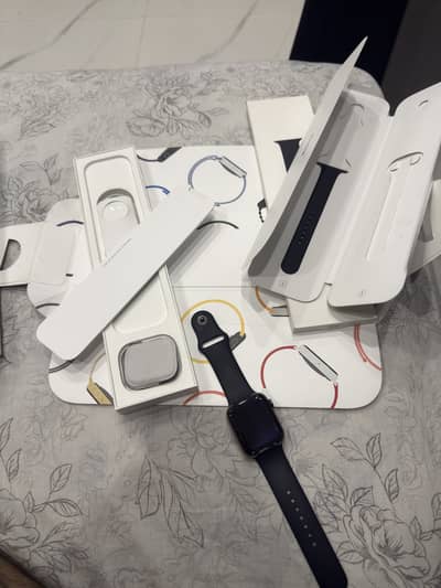 Apple Watch Series 7 - Stainless Steel