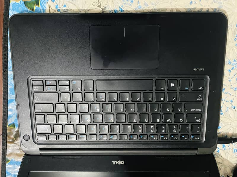Dell ị 7 gen 1