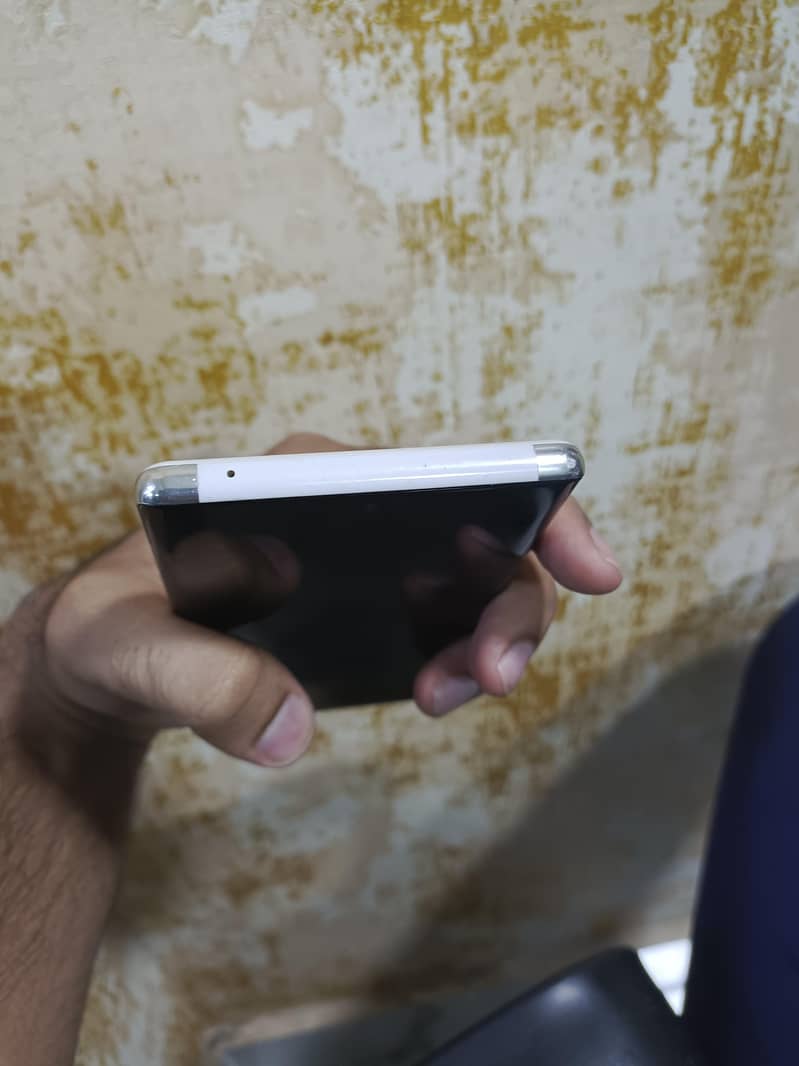 google pixel 6 pro 4
