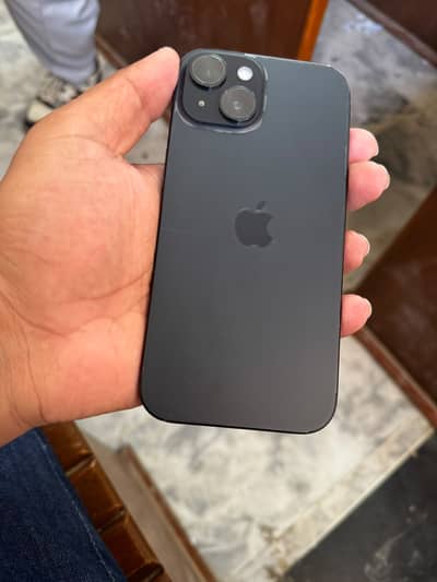 Apple iPhone 15
