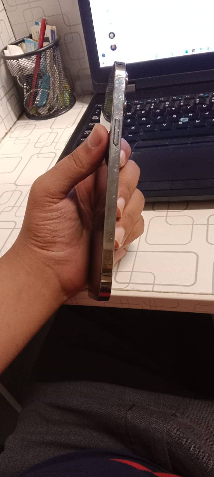 Apple iPhone 12 Pro Max 4
