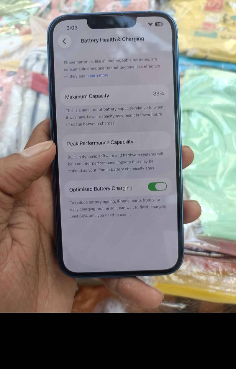 Apple iPhone 13 5