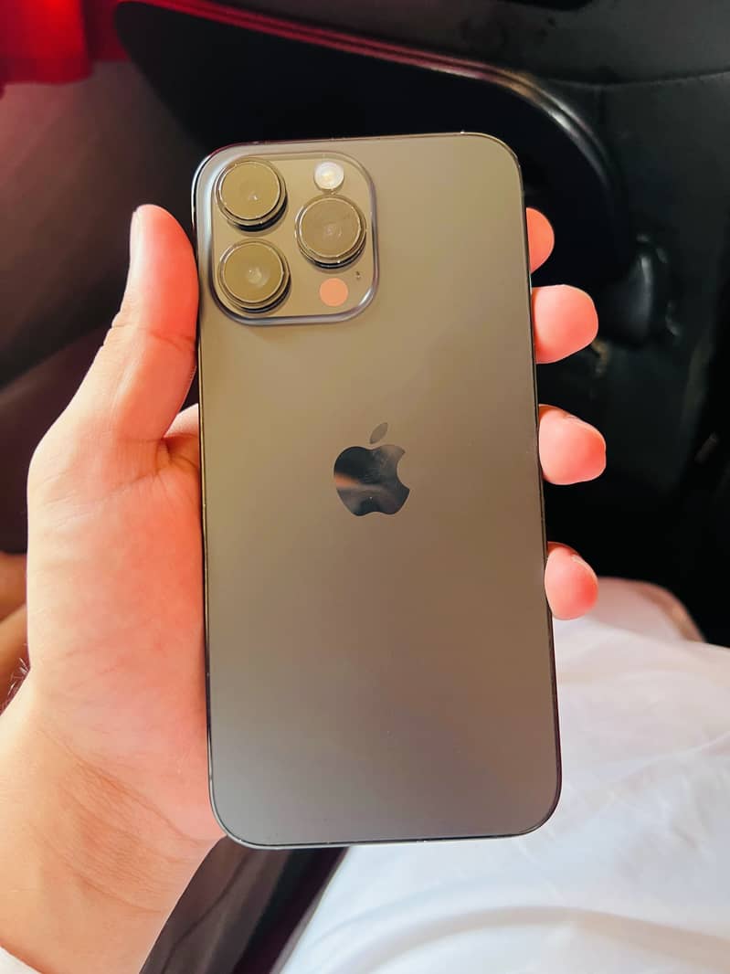 Apple iPhone 14 Pro Max 5