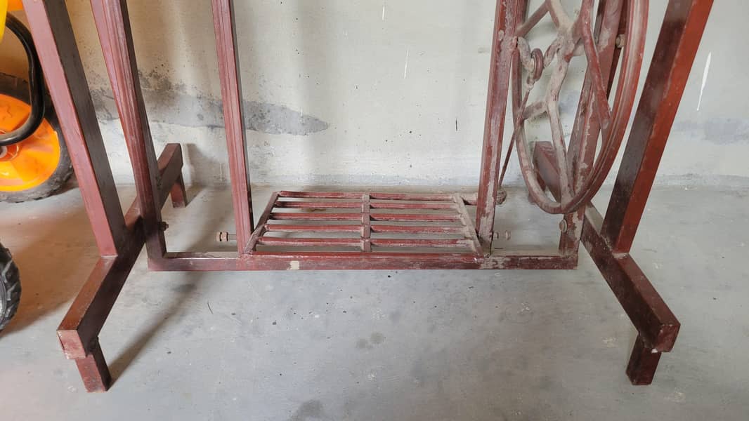 silai machine with paydaan 8