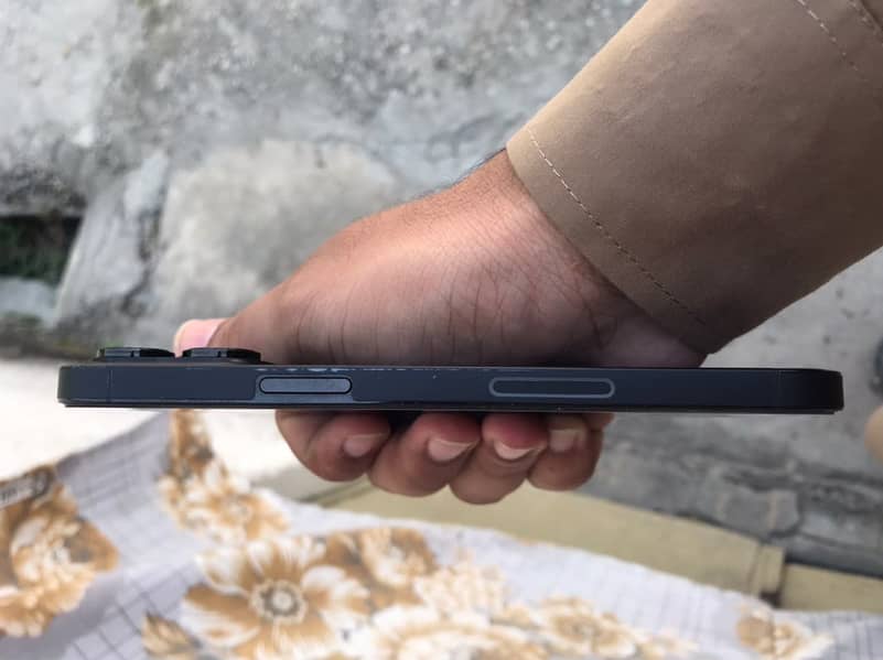 Apple iPhone 14 Pro Max 3