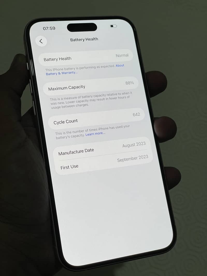 Apple iPhone 15 plus 4