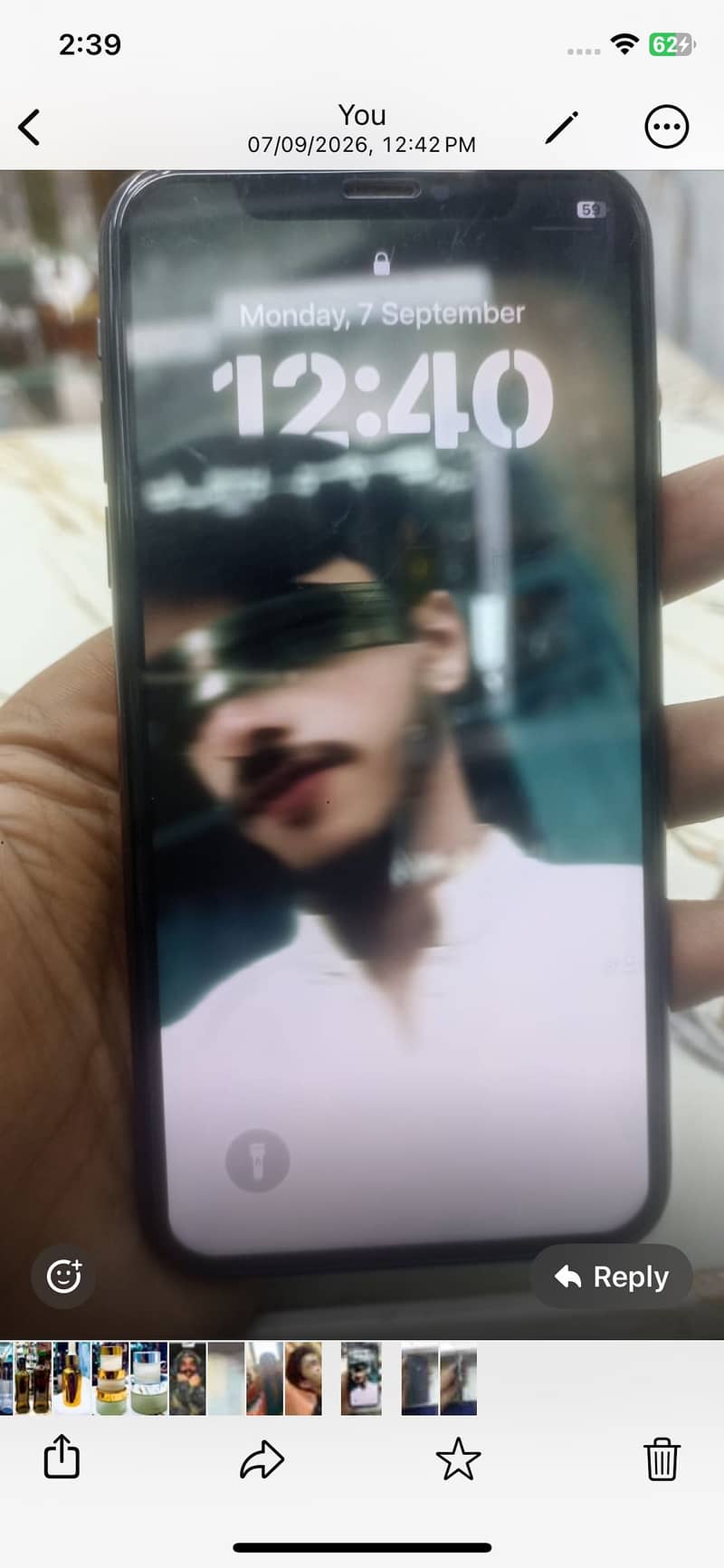 Apple iPhone XS 0