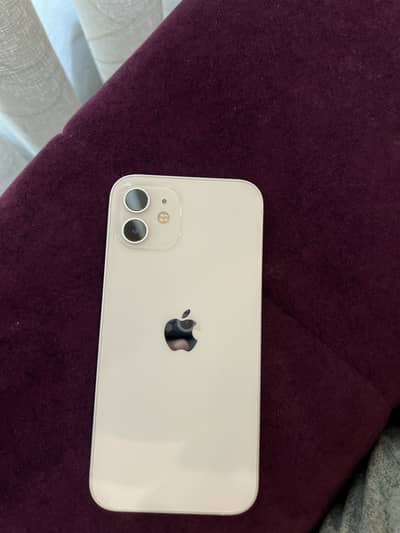 Apple iPhone 12