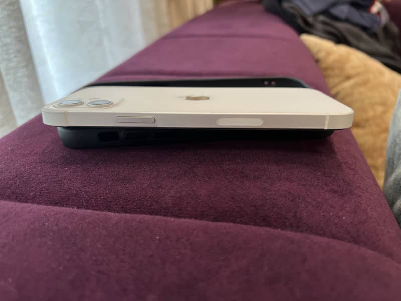 Apple iPhone 12 2