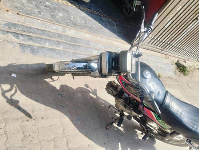 bike ka Thora kam honey wala hai Baki chalti sai hai