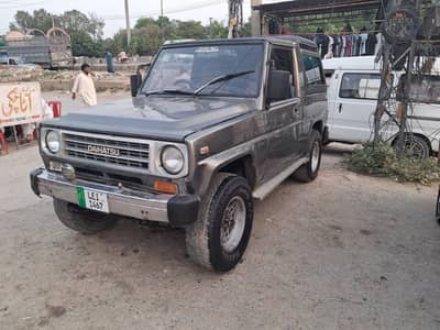 Daihatsu Rocky Feroza Jeep petrol cng