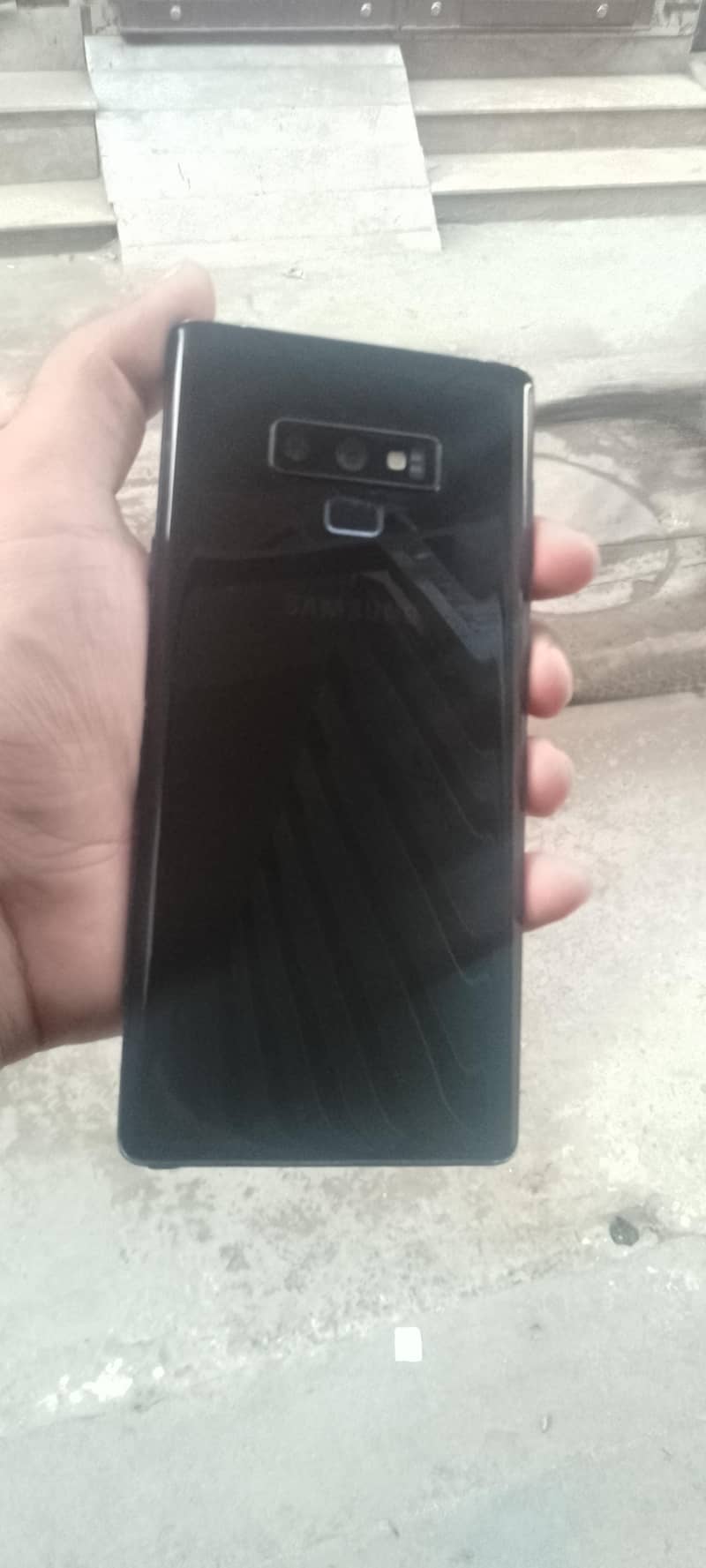 Samsung Mobile Note 9 1