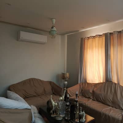 7MARLA MARBLE FLOORING LOWER PORTION FOR RENT IN ALLAMA IQBAL TOWN