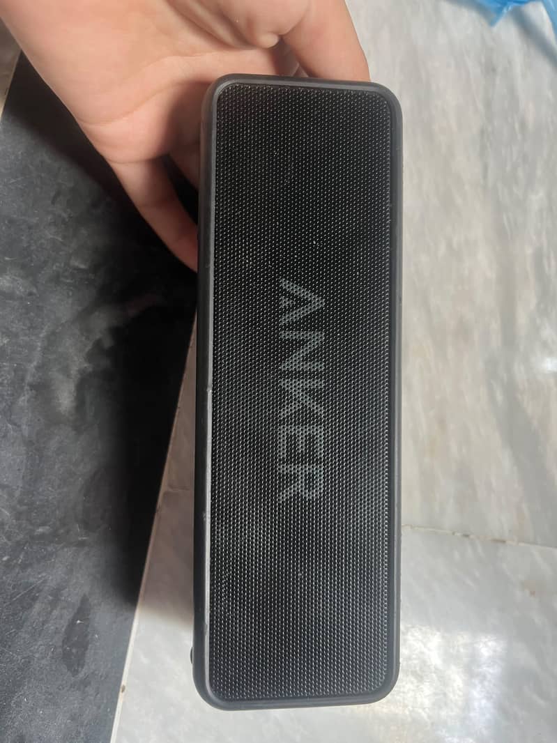 Anker Speaker 1