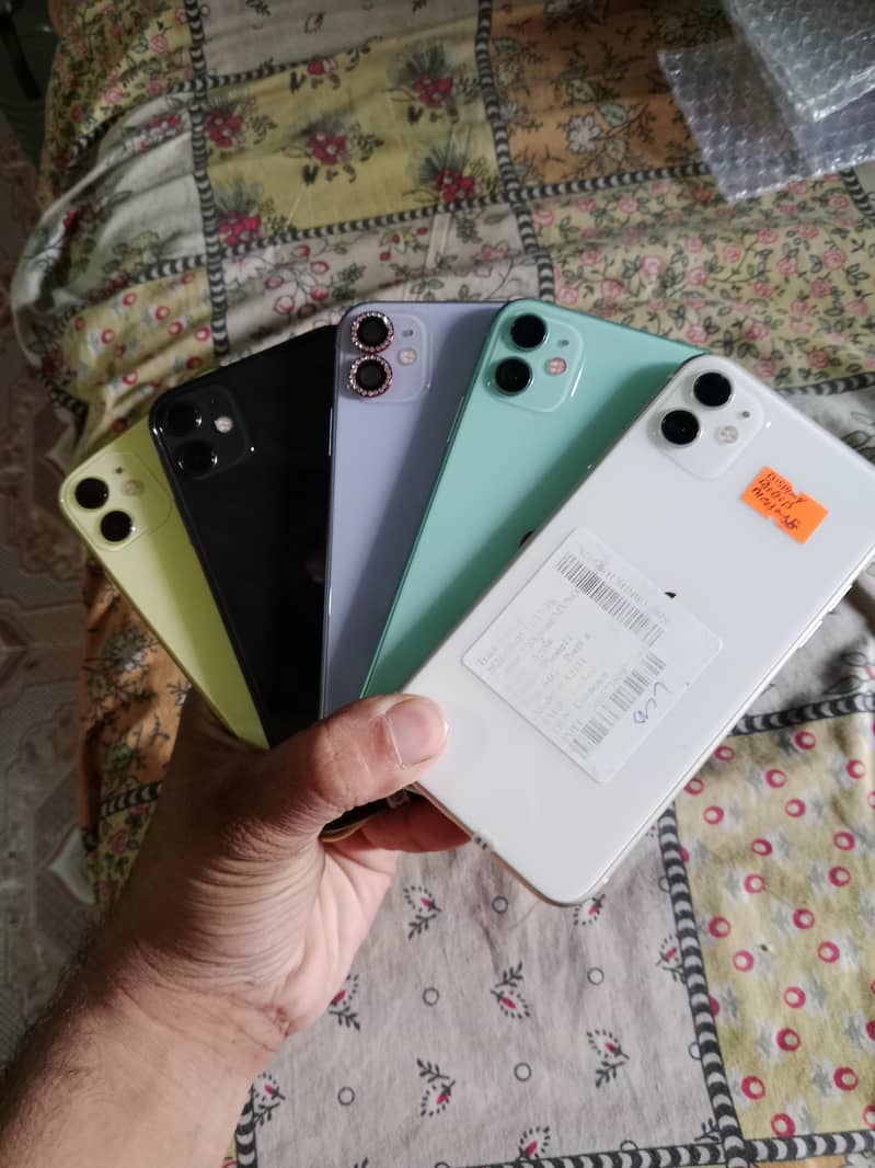 Apple iPhone 11 4