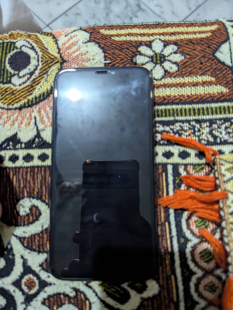 Apple iPhone 11 Pro 3