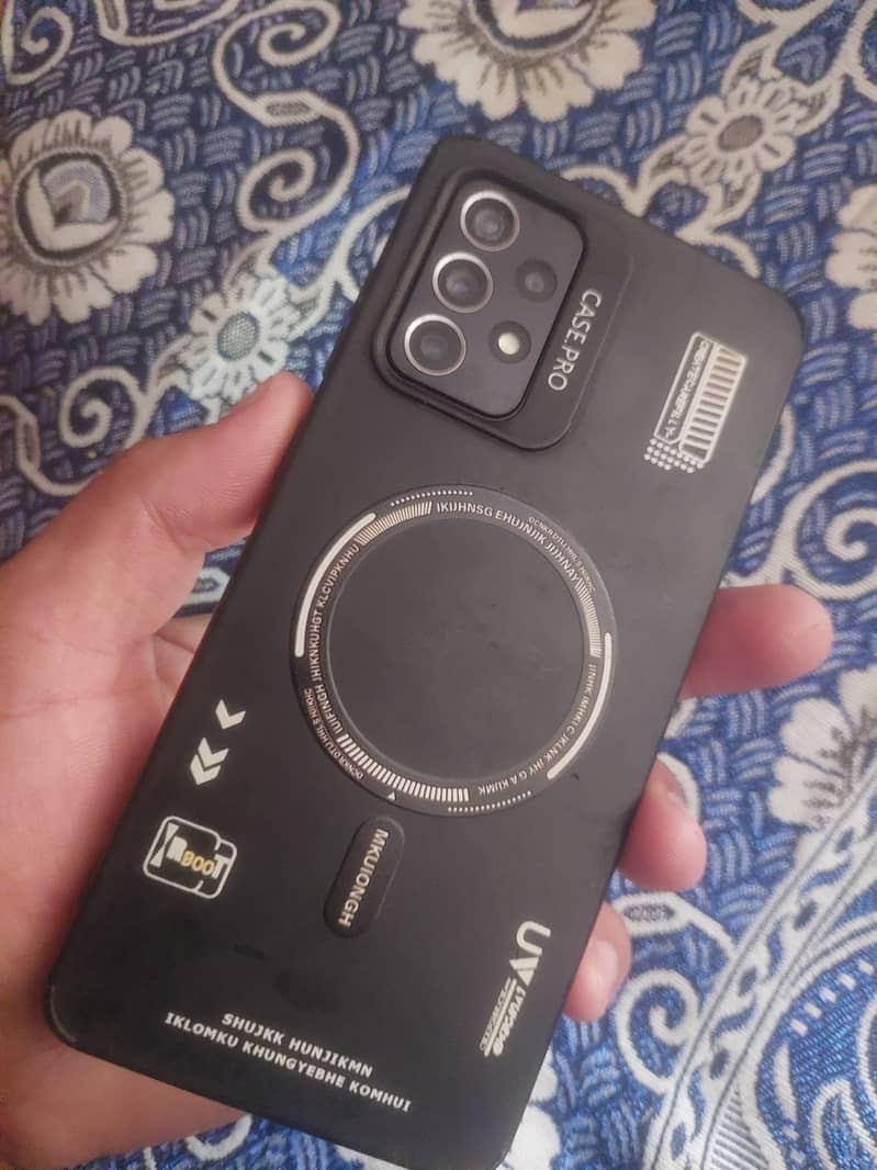 Samsung Mobile A72 0