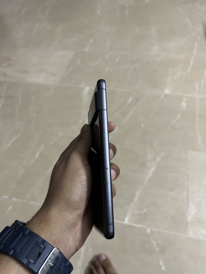Google Pixel 7 5