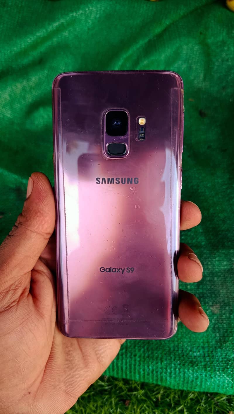 Samsung Mobile S9 7