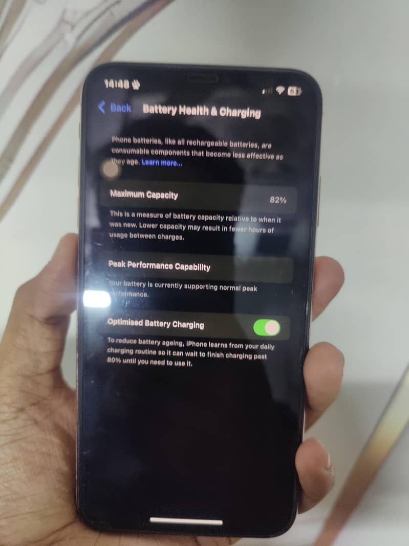 Apple iPhone XS Max 1