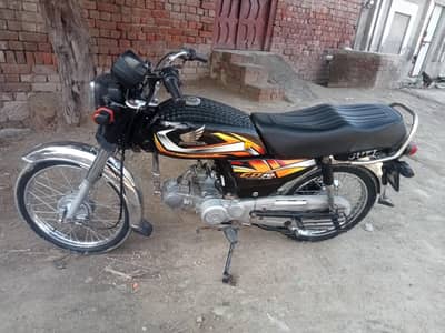 Honda CD 70 21/22 model total genuine condition documents clear all ok