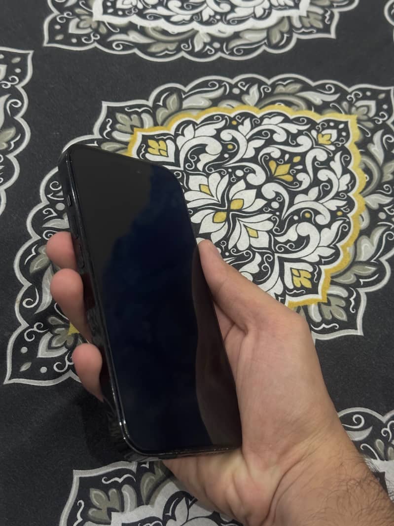 Apple iPhone 14 Pro 8