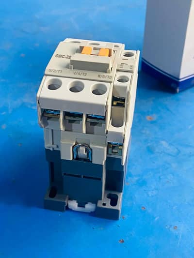 (GMC-22) Relay Contactor 220V Coil Stock Available