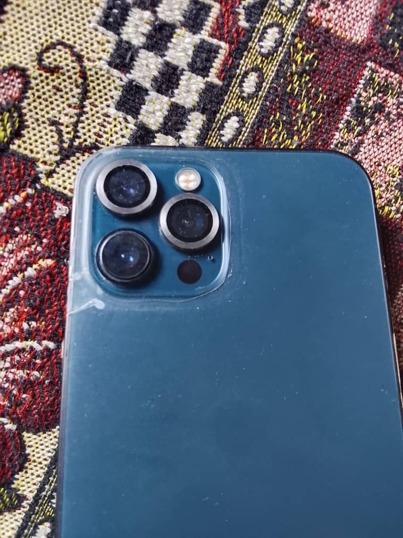 Apple iPhone 12 Pro Max 1