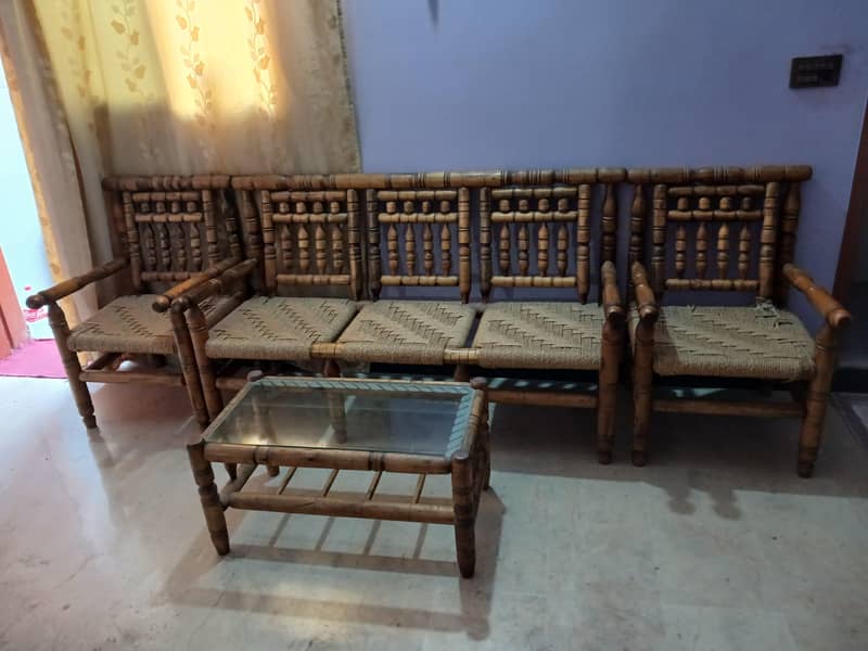 5 seater sofa with table 0