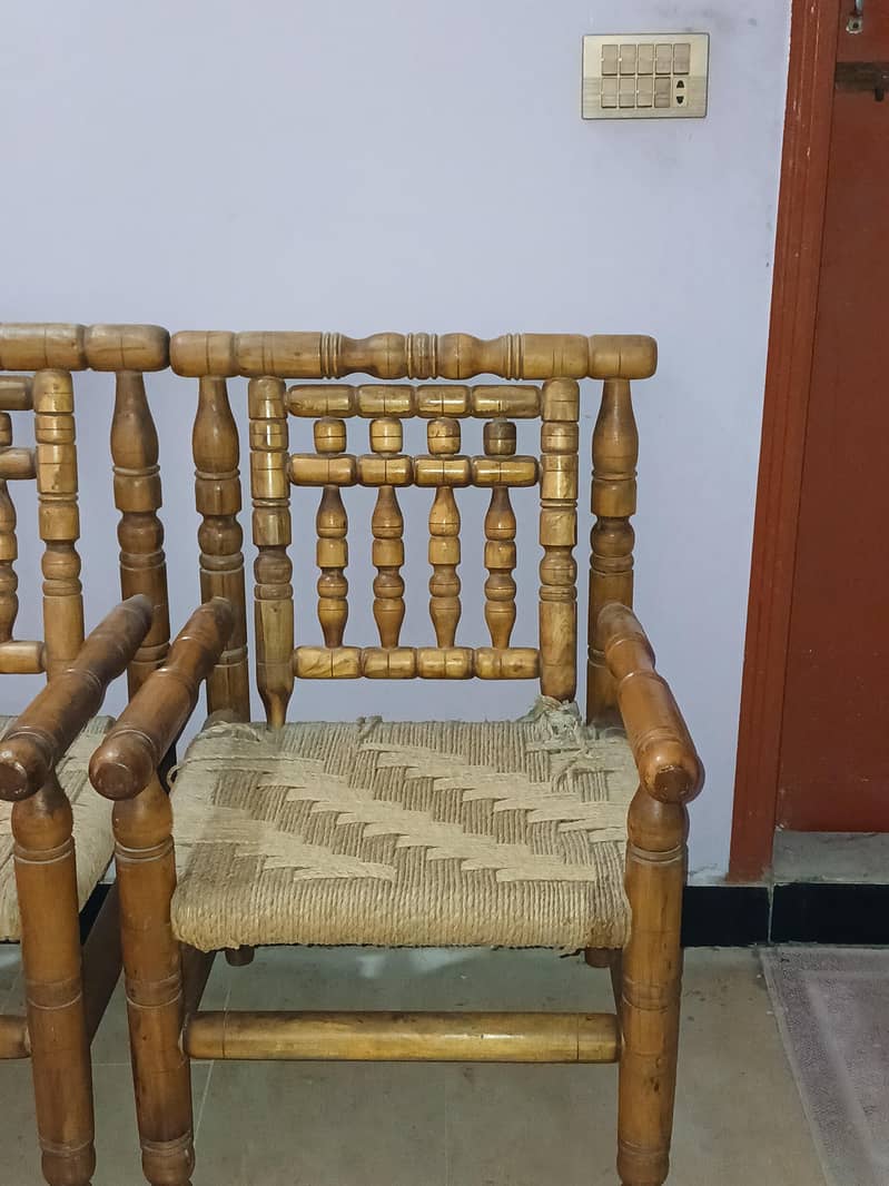 5 seater sofa with table 5