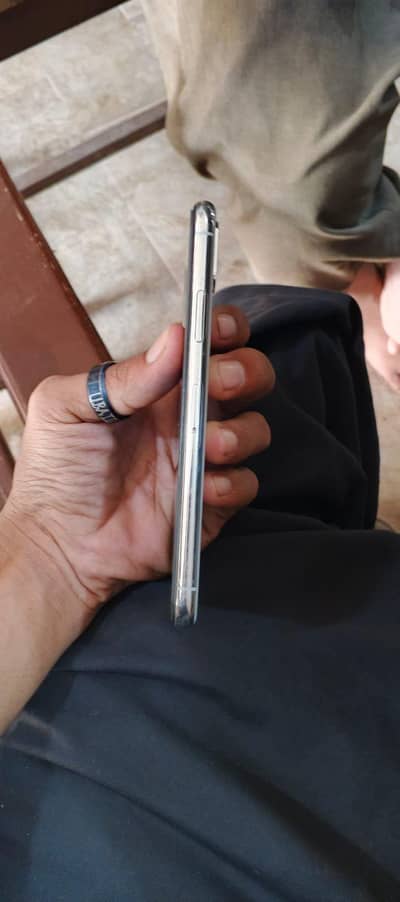 Apple iPhone X