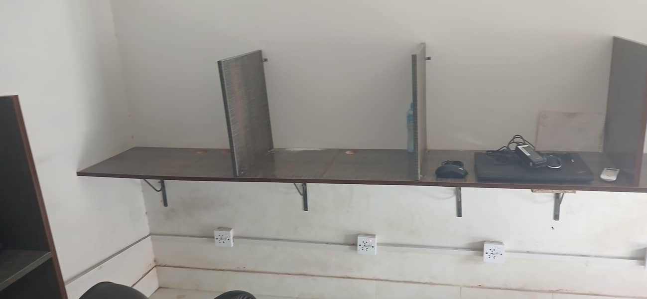 Office table chairs 3