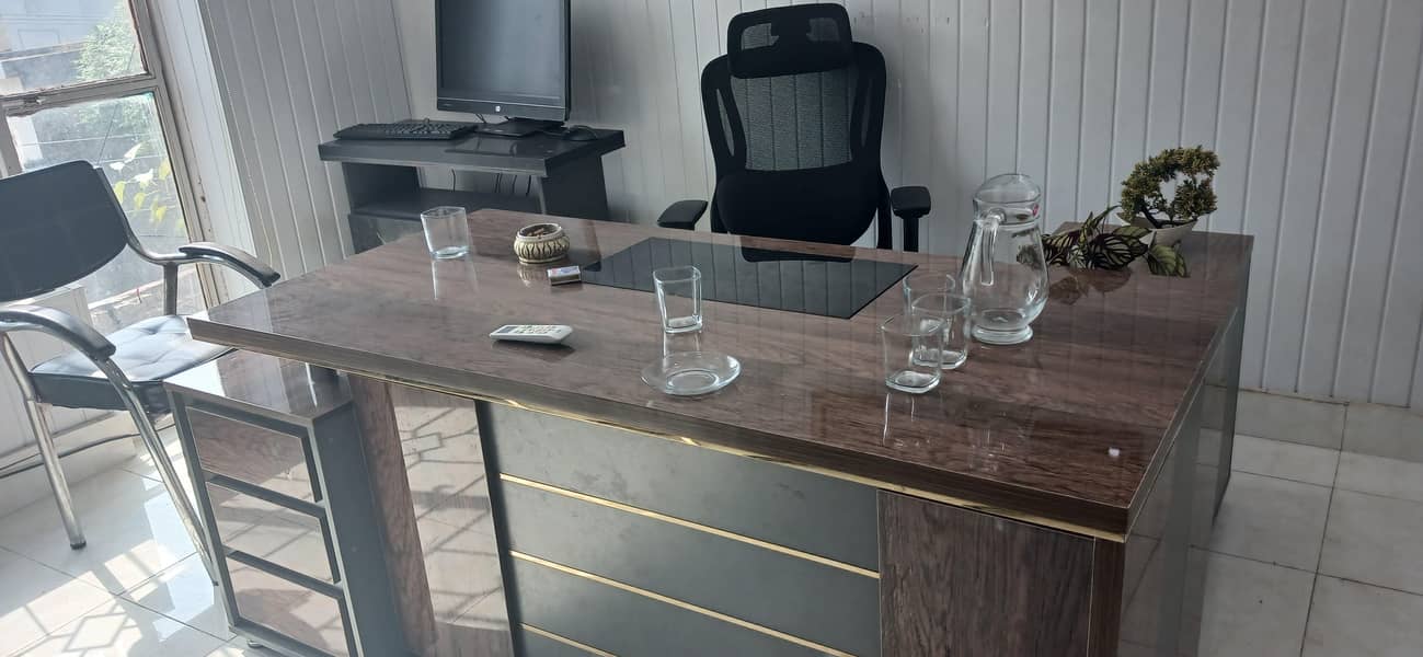 Office table chairs 5