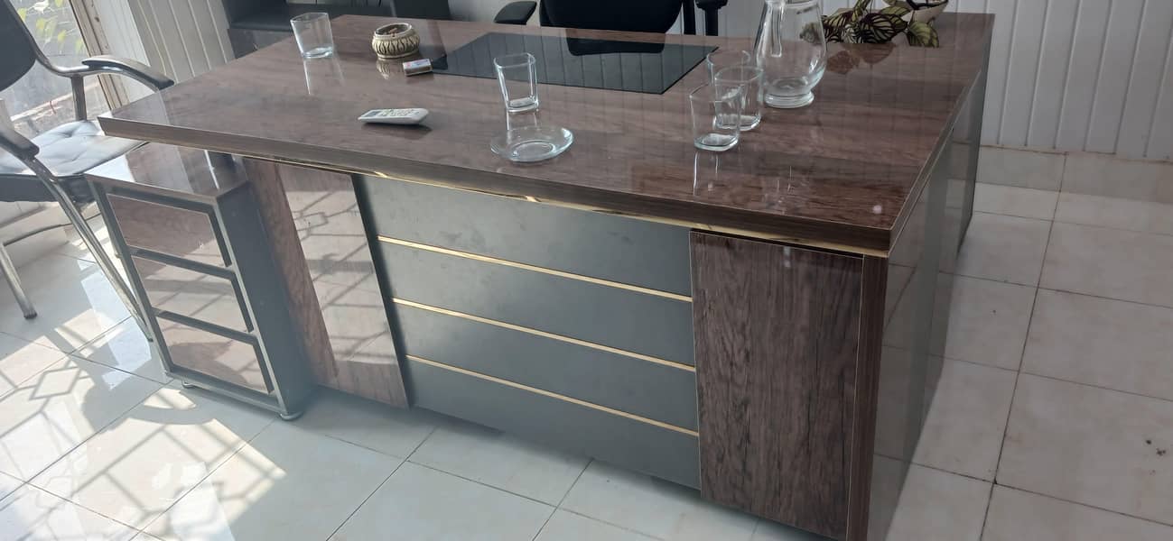Office table chairs 6