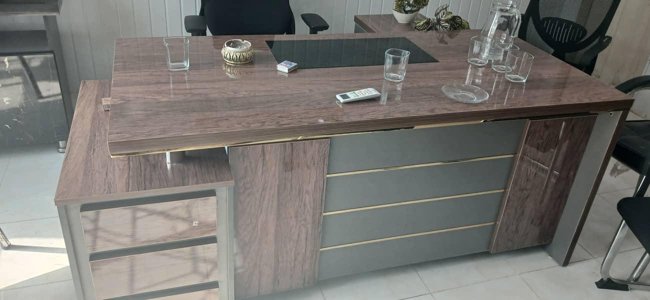 Office table chairs 11