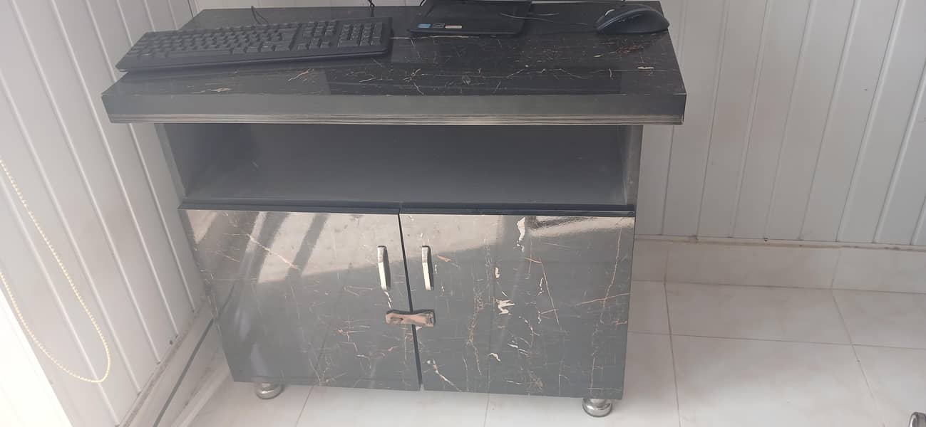 Office table chairs 12
