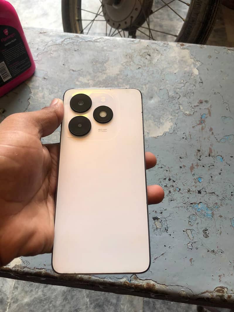 Tecno Spark 20C 3