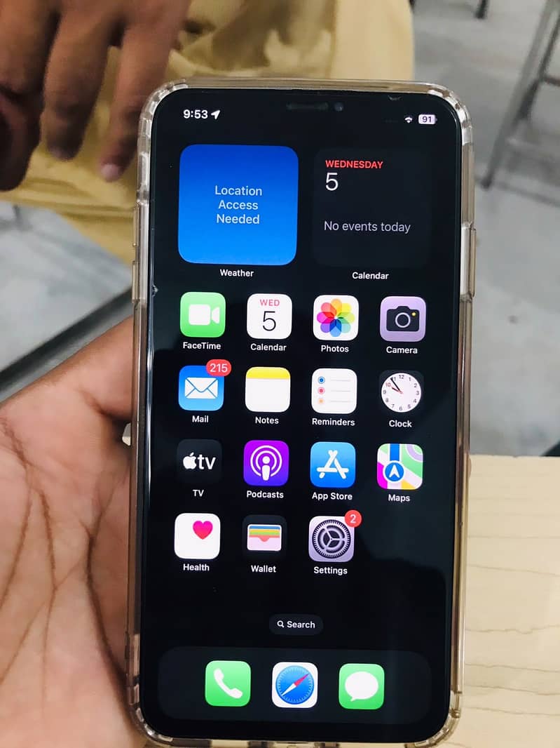 Apple iPhone XS Max 0