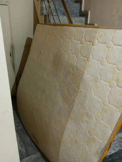 Al khair, King size medicated bed