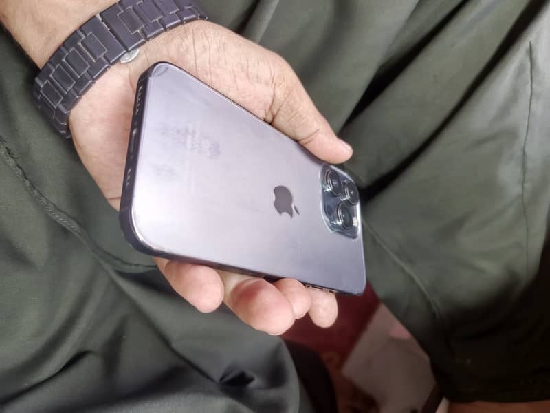 Apple iPhone 13 Pro 10