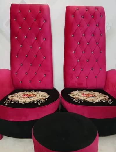 2 Bridal Chairs Like new condition