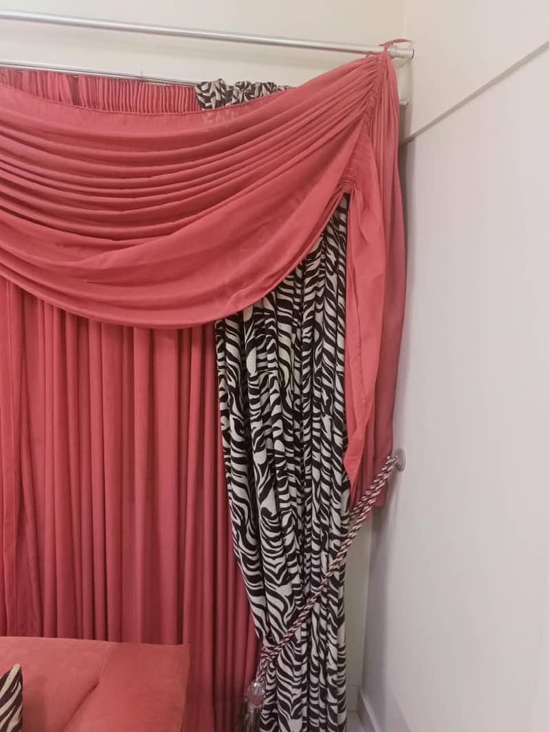 Curtain 2