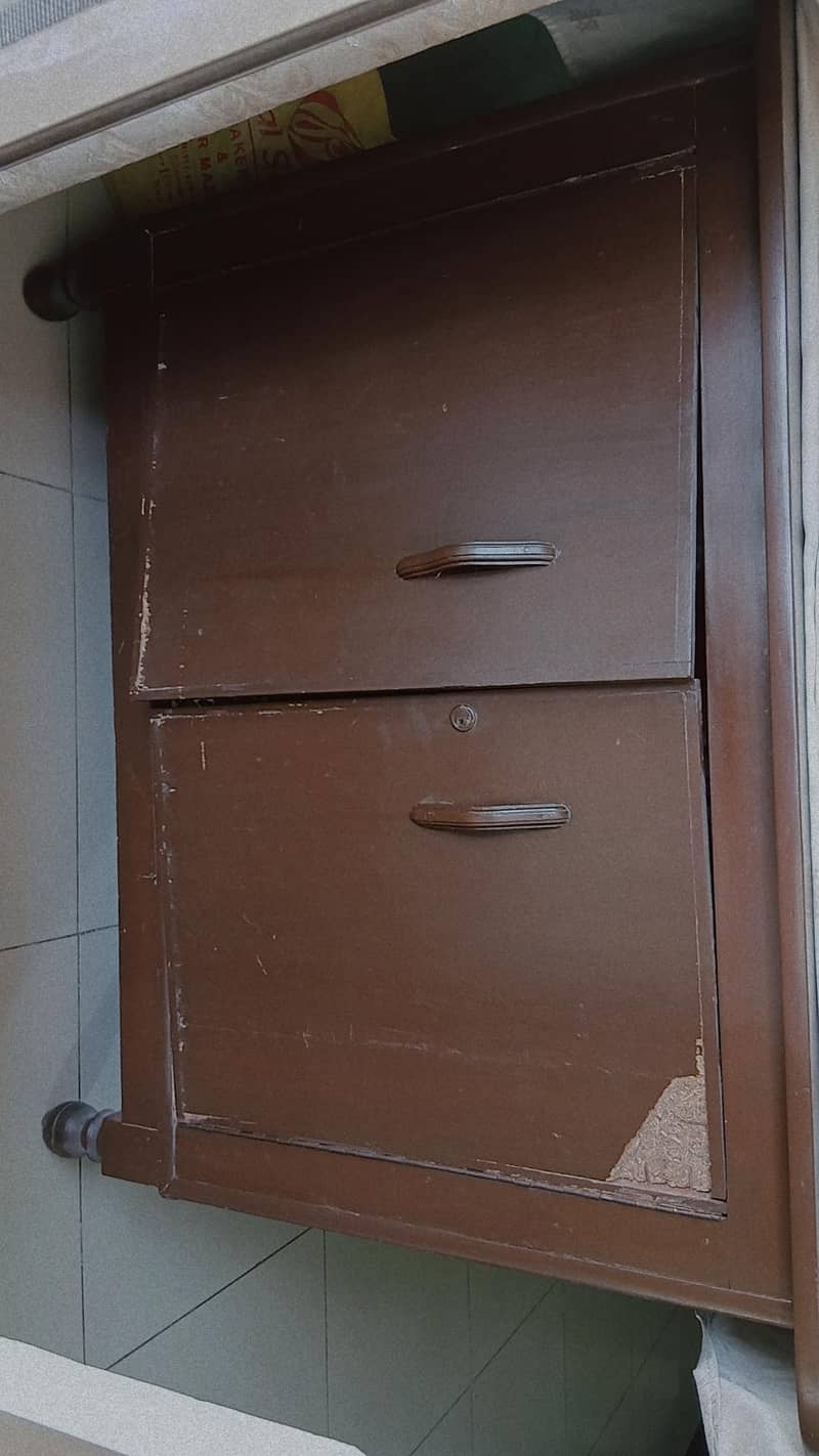 Iron stand 1