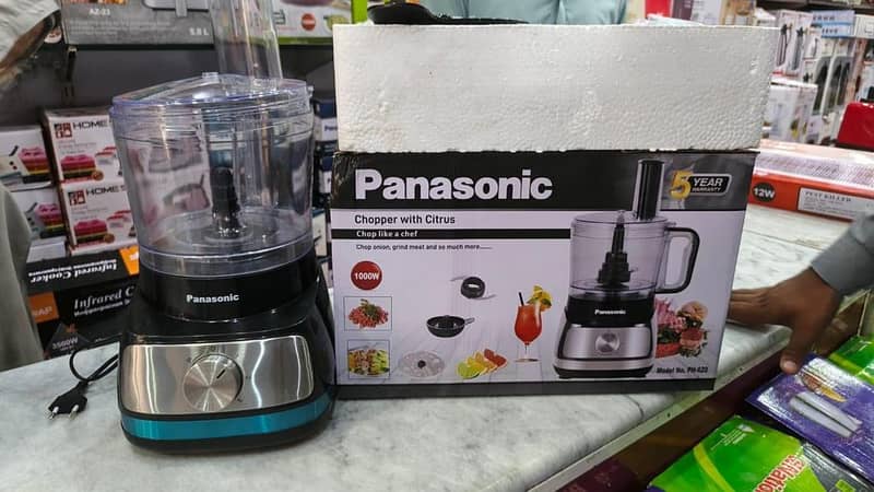 Panasonic PH-620 1000W Electric Chopper and Citrus Juicer | Versatile Food Processor for Meat, Vegetables, and Juices