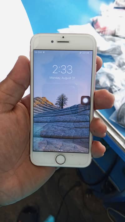 Apple iPhone 7